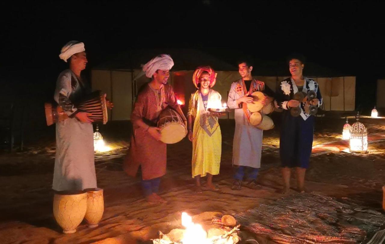 Merzouga Luxury Camp Екстериор снимка