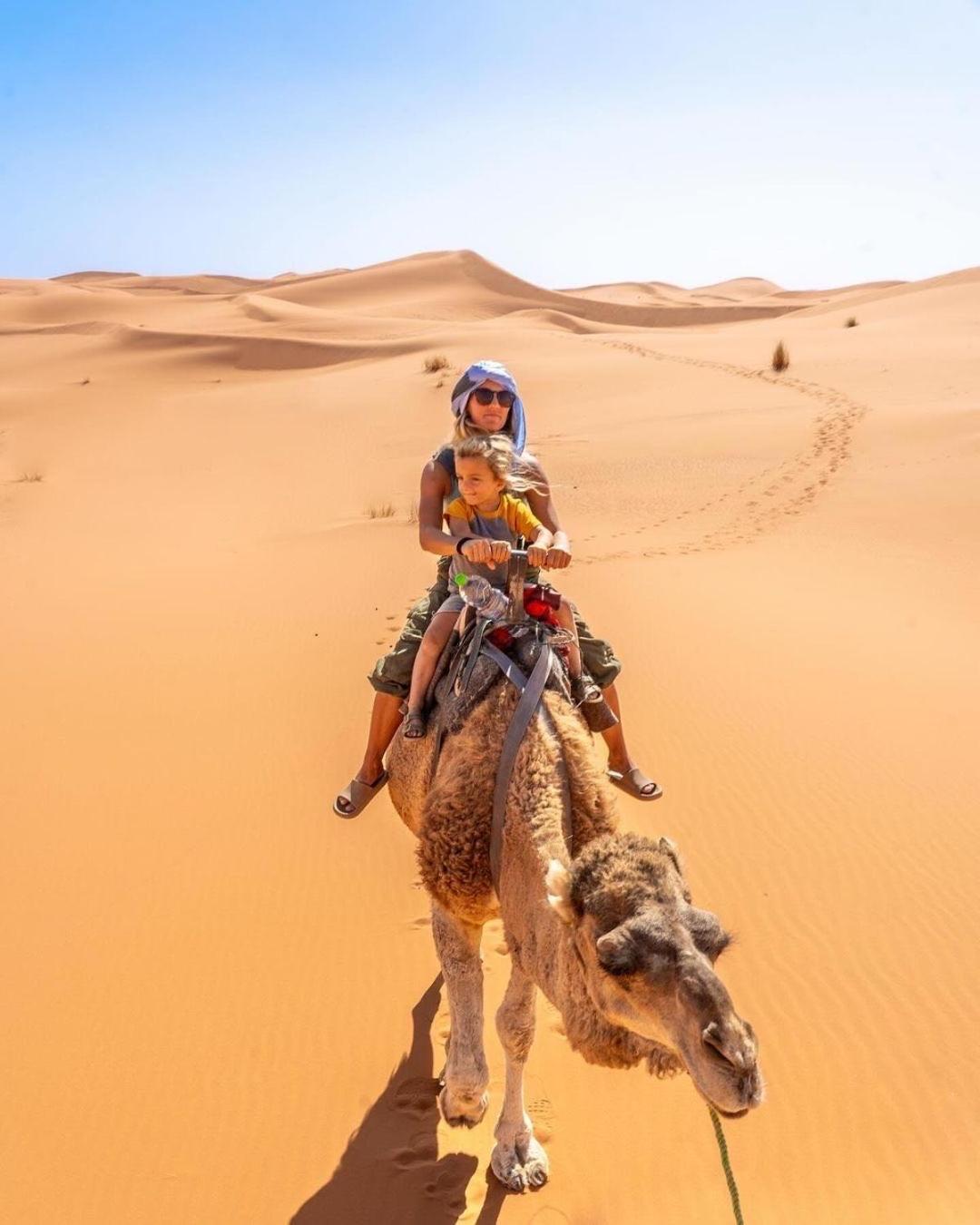 Merzouga Luxury Camp Екстериор снимка