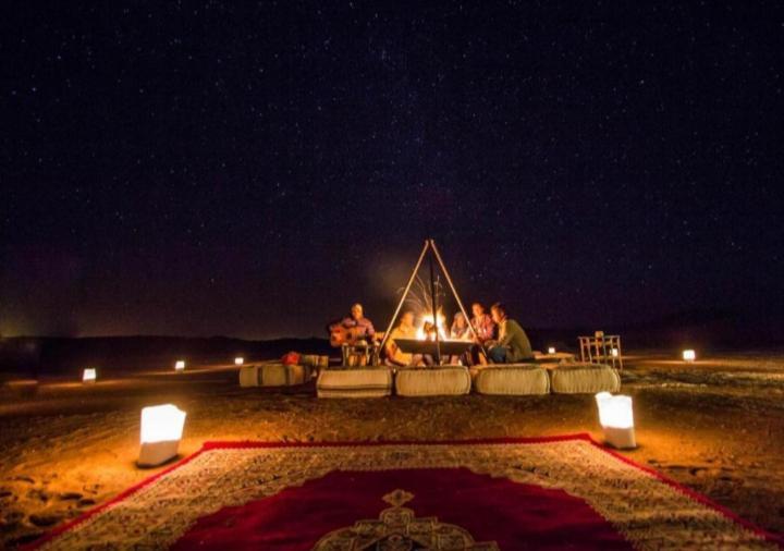 Merzouga Luxury Camp Екстериор снимка